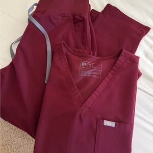 Figs Maroon Scrub Set with Gray Tie